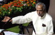 Karnataka Speaker pulls up govt over absence of ministers in House